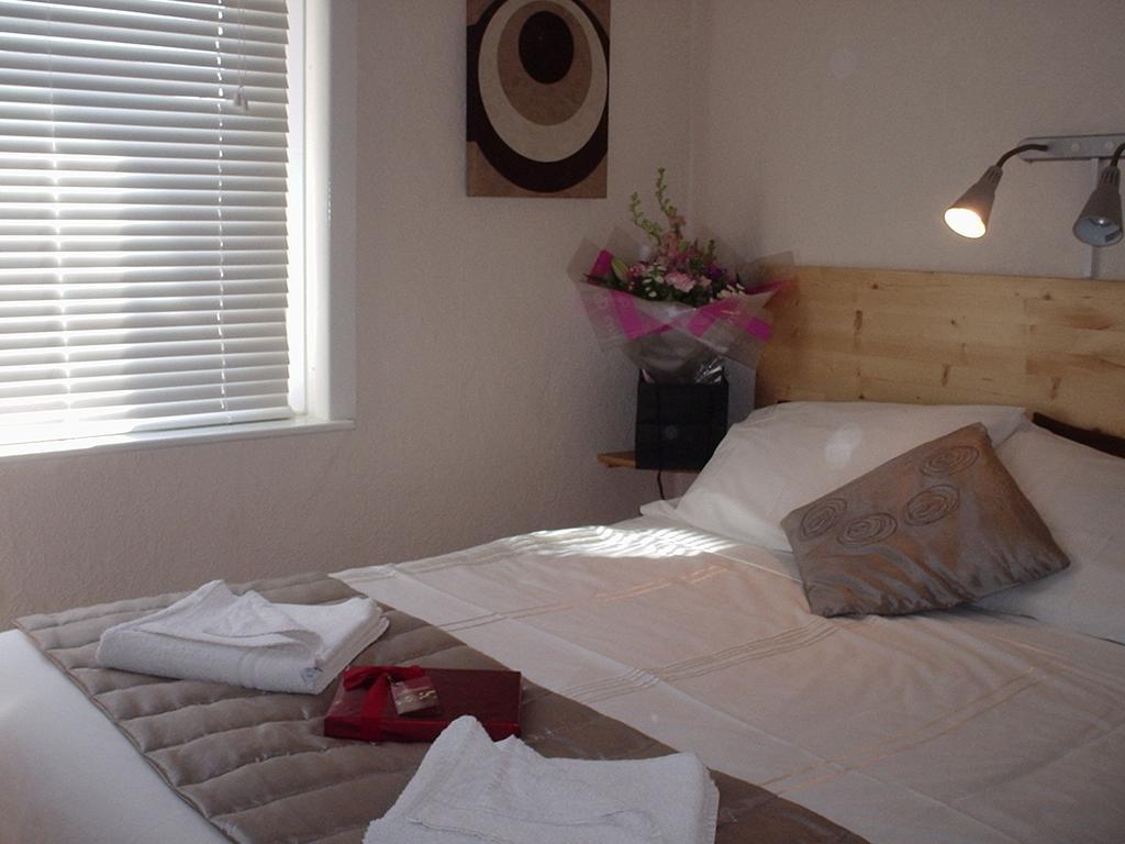 Bed & Breakfast The Falcon Blackpool